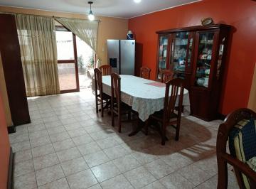 Departamento · 191m² · 2 Dormitorios · 1 Estacionamiento · Los Olivos – Venta Dúplex de 195 m² en Primer Piso con Jardín Interior y Cochera en Urb. Pro