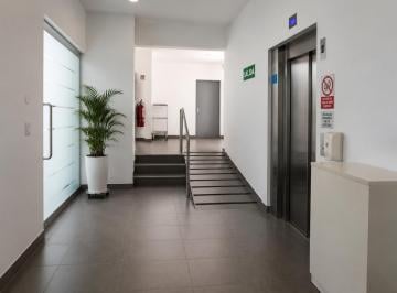 Departamento de 3 habitaciones, Lima · Frente Al Club Esmeralda | 199 m², Ascensor Directo y 2 Cocheras - Venta Departamento