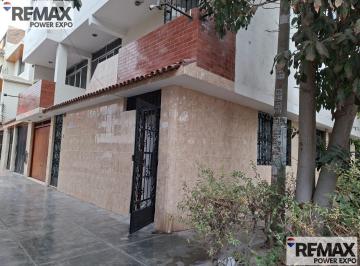 Departamento · 60m² · 2 Dormitorios · Se Alquila Departamento en Los Olivos 1er Piso Puerta a Calle Frente Parque