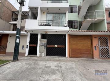 Departamento · 79m² · 2 Dormitorios · Departamento en a La Venta en Las Viñas de San Antonio Surco