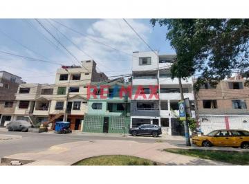Departamento de 4 habitaciones, Lima · Dúplex 5° y 6° Piso | 180 m² | Frente a Parque | Santa Anita