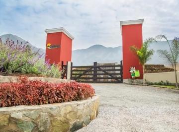 Terreno / Lote · 223m² · Venta de Terreno en Calango Documentación Completa en Registros Publicos