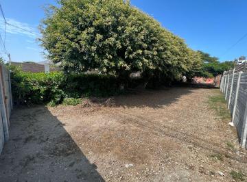 Terreno / Lote · 220m² · Terreno en Urb. Country Club Balneario de Santa Rosa