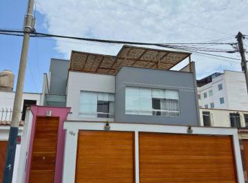 Casa de 6 habitaciones, Lima · “casa en Venta _ Frente a Parque _ Urb. Vista Alegre _ Santiago de Surco "