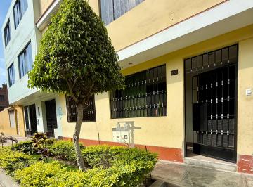 Departamento de 2 habitaciones, Lima · 1er Piso Dpto Alt. Cuadra 53 de Av Las Palmeras, Los Olivos