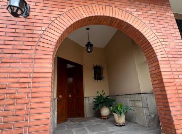 Casa de 5 habitaciones, Lima · Casa en Orión – Santiago de Surco | en Venta
