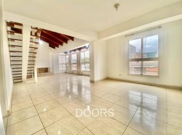 Departamento · 213m² · 3 Dormitorios · 2 Estacionamientos · Departamento Dúplex en Venta en La Urb. Neptuno, Santiago de Surco