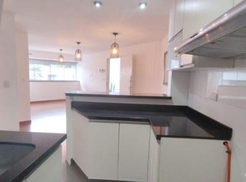 Departamento de 3 habitaciones, Lima · En Venta o Alquiler - Primer Piso con Ascensor - Sin Amoblado Ni Linea Blanca