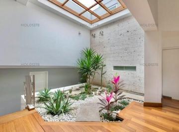 Casa · 500m² · 3 Dormitorios · 2 Estacionamientos · Se Vende Linda y Moderna Casa Al Borde de La Laguna de La Molina