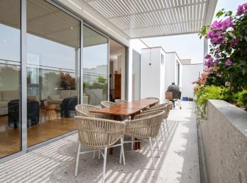 Departamento de 3 habitaciones, Lima · Exclusivo Dúplex La Aurora | Acceso Directo a Parque | 246 m² | 3 Cocheras