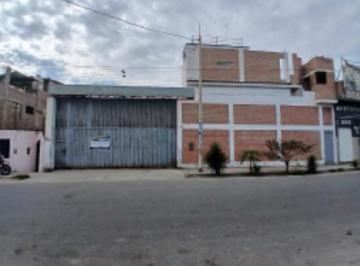 Local comercial , Huaral · En Venta Local (Almacén/ Taller) de 3 Pisos + Terraza + Estacionamiento en Huaral