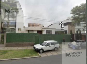 Terreno / Lote · 640m² · 5 Dormitorios · 8 Estacionamientos · Casa en San Isidro