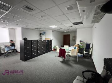 Oficina comercial , Lima · Alquilo Oficina Implementada en Miraflores