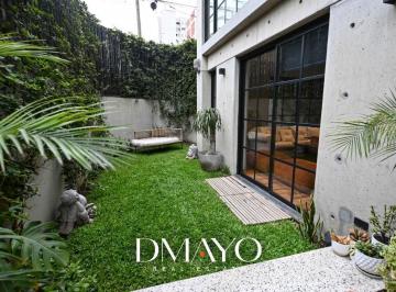 Departamento · 264m² · 3 Dormitorios · 2 Estacionamientos · Venta Duplex Primer Piso de 264 m² con 3 Dorm. y 2 Cocheras