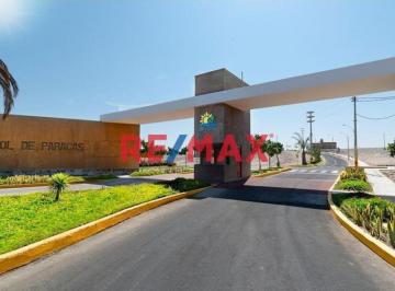 Terreno / Lote · 90m² · Terreno en Venta Frente a Parque - Invierte en El Paraíso de Paracas!