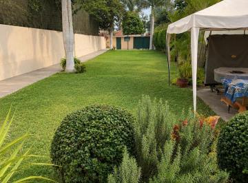 Casa de campo de 4 habitaciones, Lima · Casa de Campo Moderna con Piscina, Gran Jardín y Terraza en Cieneguilla