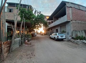 Terreno / Lote · 200m² · Vendo Terreno en Villa María del Triunfo Cerca Al Parque Industrial