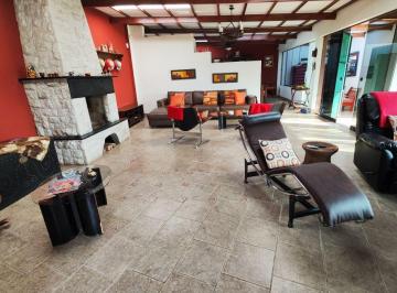 Casa de campo de 9 habitaciones, Lima · Casa en Venta Pachacamac