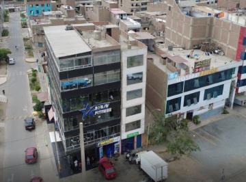 Local comercial · 120m² · Local en Comas