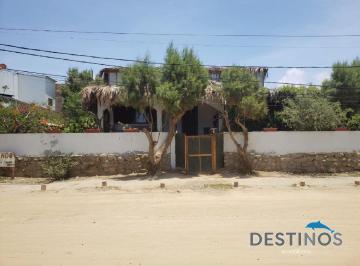 Casa de 4 habitaciones, Talara · Casa con Gran Terreno de 2,500 m² en Vichayito | Ideal Para Hotel Boutique o Condominio de Playa