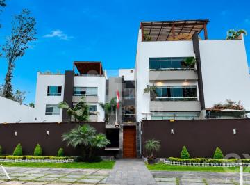 FACHADA EDIFICIO PEQUEÑO 3 PISOS · Dúplex Penthouse 400 m² + Terraza + 3 Cocheras | Surco – Jockey Plaza