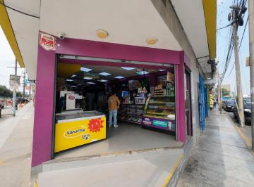 Local comercial · 76m² · Local Comercial en Esquina – 76 m² | Av Circunvalación, San Luis