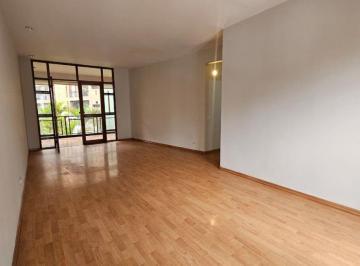 Departamento de 4 habitaciones, Lima · De Ocasion Venta de Departamento Frente a Parque Surco