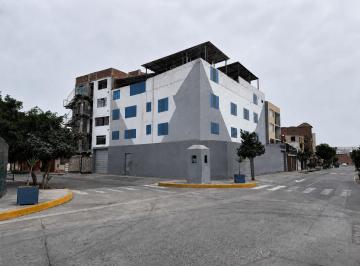 Casa · 1256m² · 8 Estacionamientos · Excelente Local, Casa, Edificio en Venta o Alquiler San Miguel Cercado de Lima