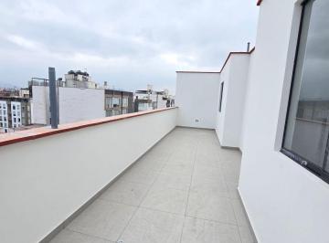 Departamento de 3 habitaciones, Lima · Duplex de 126 m² con 3 Dorm. en Venta en La Calera con Hermosa Terraza Vista a La Calle