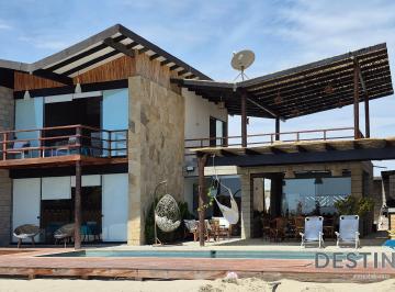 Casa en Venta de 3 habitaciones Los Organos · Casa en Venta | Condominio Amak | Lomas de Vichayito | Vista Al Mar | Piscina | 552 m²