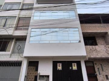 Departamento de 18 habitaciones, Lima · Vendo Edificio de 6 Pisos Cerca a La Estacion San Carlos