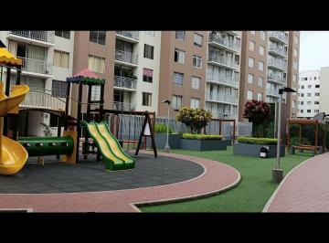 Departamento · 89m² · 4 Dormitorios · 1 Estacionamiento · Departamento Límite con San Borja en Primer Piso, Surquillo