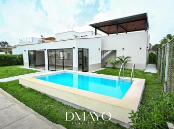 Casa · 208m² · 4 Dormitorios · Venta Casa Asia Condominio Patmos - Acceso a Playa Terraza, Parrilla con Piscina y Ac
