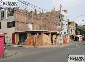 Local comercial · 120m² · Se Alquila Local Comercial de 120 m² en Sjm