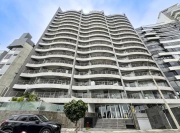 Departamento · 112m² · 2 Dormitorios · 2 Estacionamientos · Alquiler de Exclusivo Departamento Amoblado con Vista Al Mar, malecón de La Marina 1176, Miraflores.