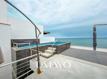 Casa · 202m² · 7 Dormitorios · 2 Estacionamientos · Casa en Venta Piscina Vista Al Mar Playa Caballeros Punta Hermosa