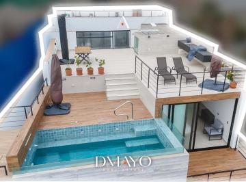 Departamento · 247m² · 4 Dormitorios · 2 Estacionamientos · Venta de Depto 373 m² Vista Al Mar, Parrilla y Piscina, 3 Dorm. Playa Caballeros Punta Hermosa