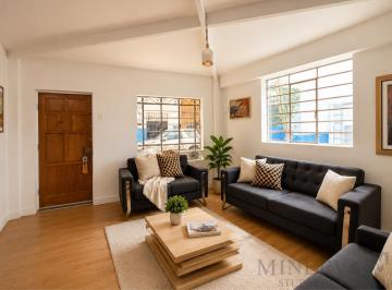 Casa · 160m² · 4 Dormitorios · Casa en Alquiler en Barranco 4 Dorm.