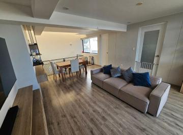 Departamento de 3 habitaciones, Arequipa · Vendo Amplio Dúplex de 142 m² en Cayma Baja