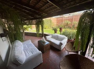 Casa de 3 habitaciones, Lima · Linda Casa con Amplias Zonas Verdes