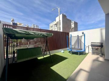 Departamento de 4 habitaciones, Arequipa · Dúplex Amoblado en Alquiler | Cayma