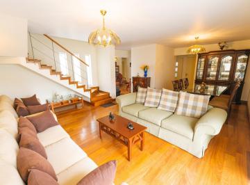 Departamento · 222m² · 4 Dormitorios · 2 Estacionamientos · Duplex en Venta Av Velasco Astete