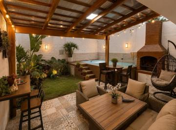 Terraza · Venta Casa Remodelada El Remanso, La Molina