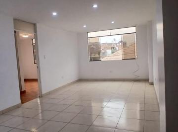 Departamento · 69m² · 3 Dormitorios · Alquiler de Departamento con Excelente Luz Natural en San Martin de Porres - Palao