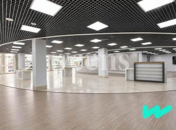 Local comercial · 711m² · Weens Business Alquila Local Comercial San Isidro Financiero. Zona de Alta Demanda.