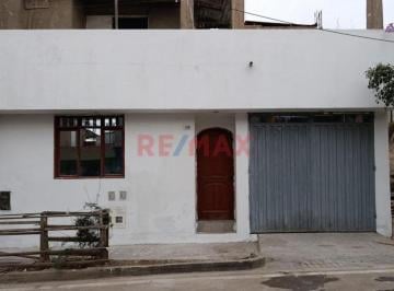 Casa de 3 habitaciones, Lima · - Casa de 160 m Al Lado de Parque a 6 Cdras de Panamericana Norte