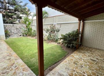 Casa de 5 habitaciones, Lima · La Casa de Tus Sueños Esta Aqui
