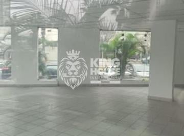 Local comercial · 270m² · ¡Excelente Oportunidad Para Tu Negocio en Surquillo!