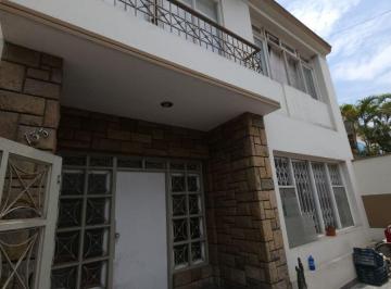 Casa de 4 habitaciones, Lima · Venta Casa Como Terreno - Corpac