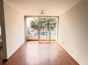 Departamento · 70m² · 3 Dormitorios · 1 Estacionamiento · Departamento en La Campiña